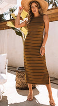 Load image into Gallery viewer, Striped sleeveless Maxi Dress
